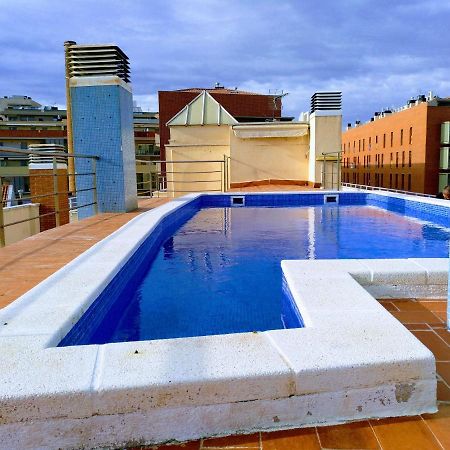Piscina En Centro De Terrassa公寓 外观 照片