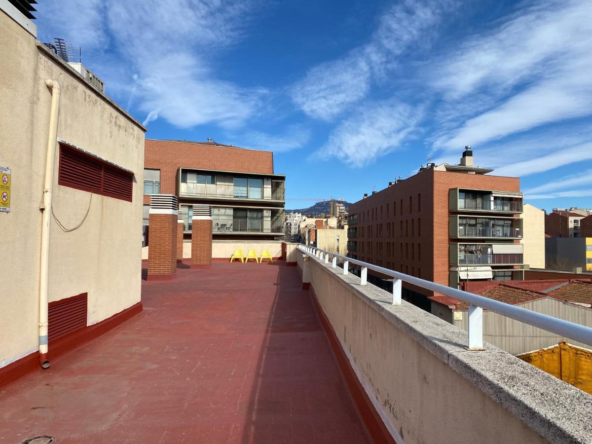 Piscina En Centro De Terrassa公寓 外观 照片